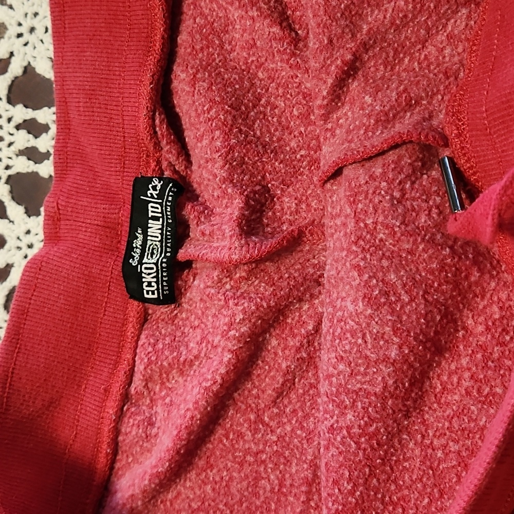 Ecko - Picture 3 of 3
